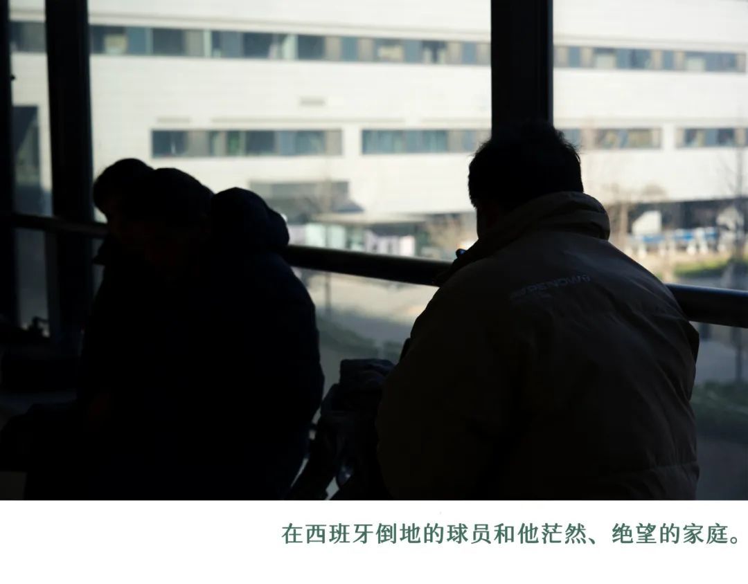 春假高铁站出行拥挤家长孩子场景，春假旅行安全关键词