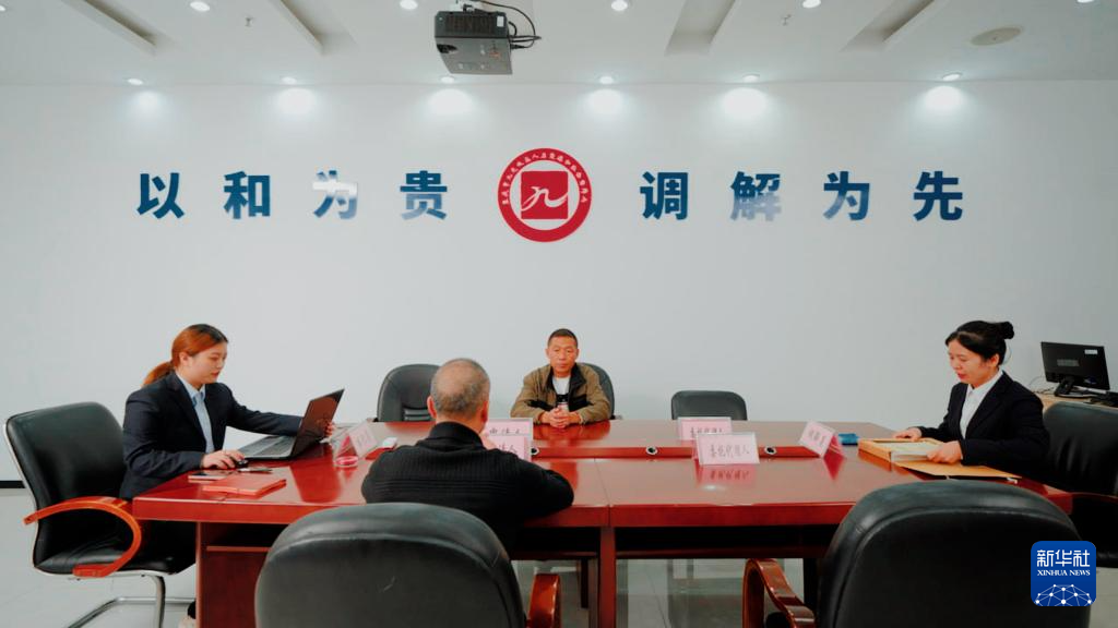 江西政府调解医院解聘纠纷会议，职工权益保障与医疗改革关键词