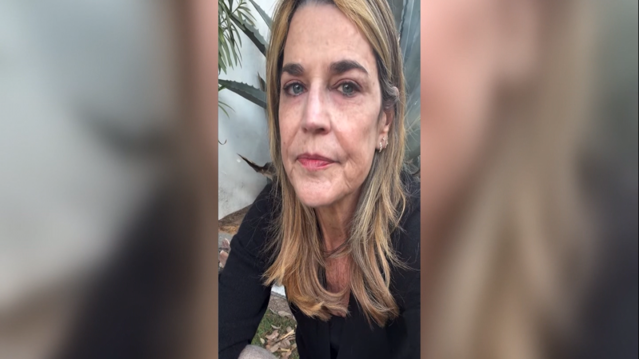 CNN与卷积自编码器CAE结构对比图